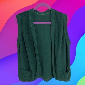 Vintage cozy green knit sweater vest